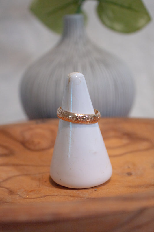 Gold Filled Floral Pattern Ring