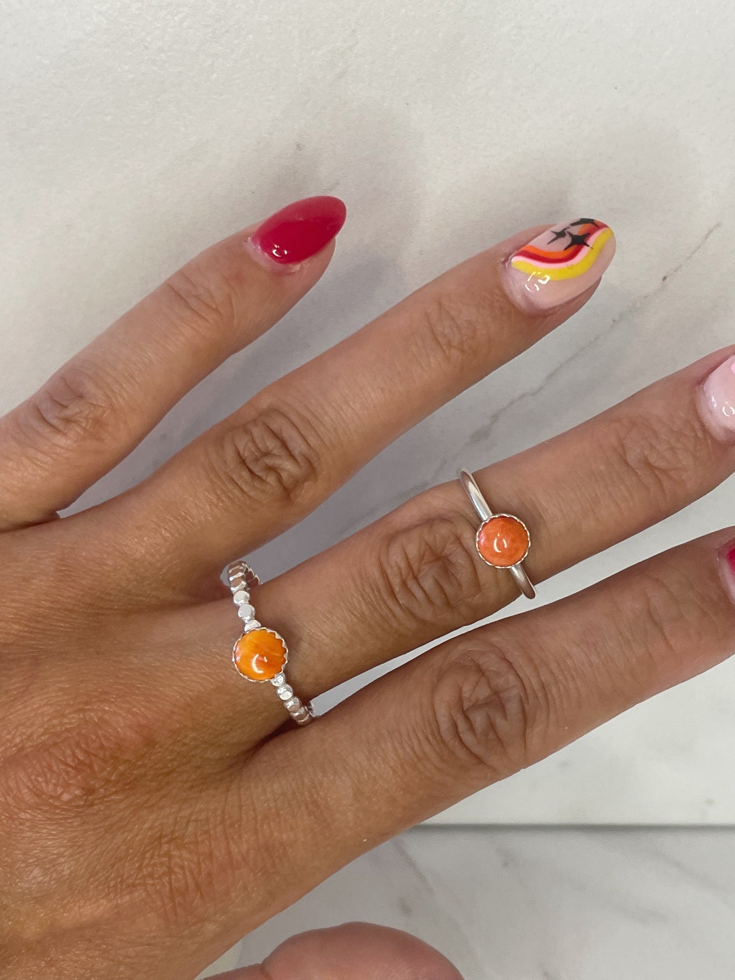 Spiny Oyster Dot Ring 8.75