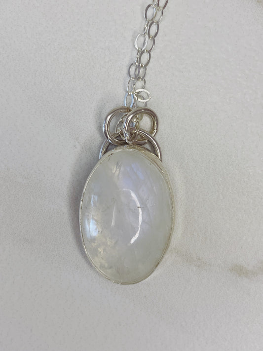 Plain bezel moonstone necklace